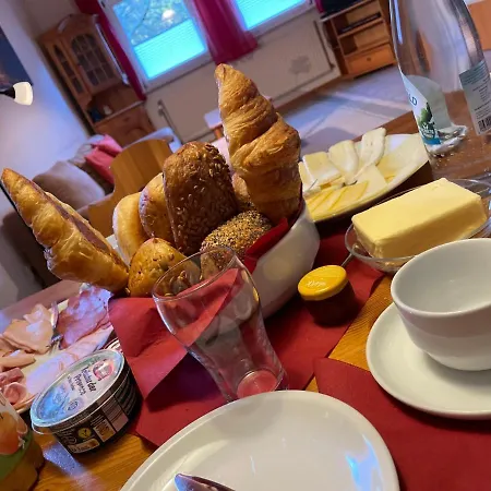 Haus Tausendschoen By Interhome Casa de Férias Thalfang